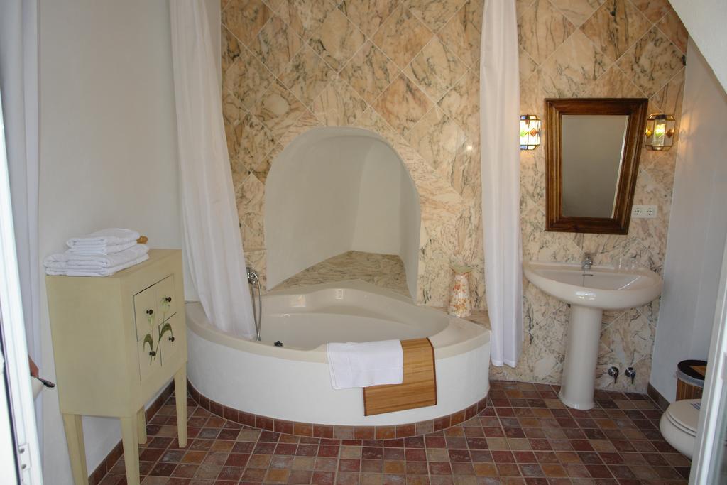 Casa Rural Plaza De Santa Maria Cazorla Dış mekan fotoğraf